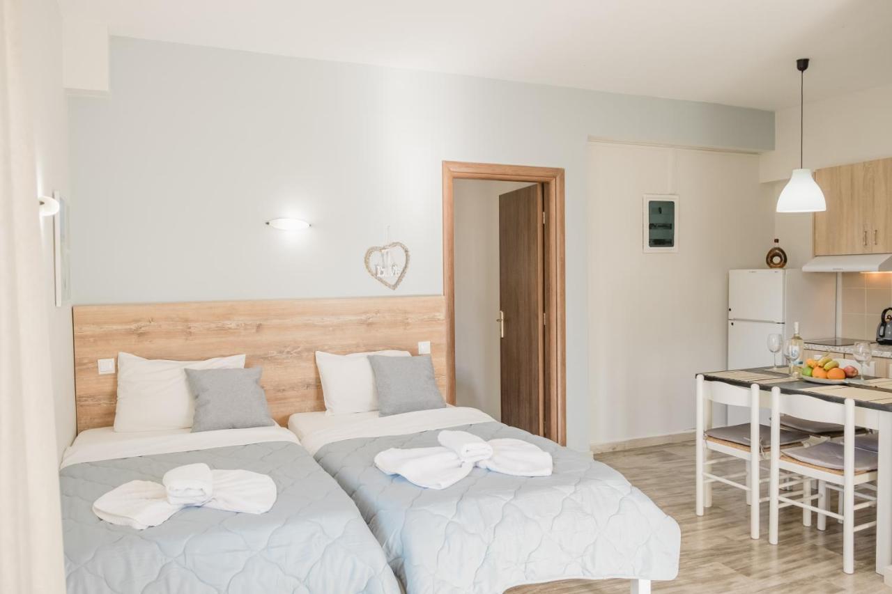 Miramare Apartments Platanés Εξωτερικό φωτογραφία